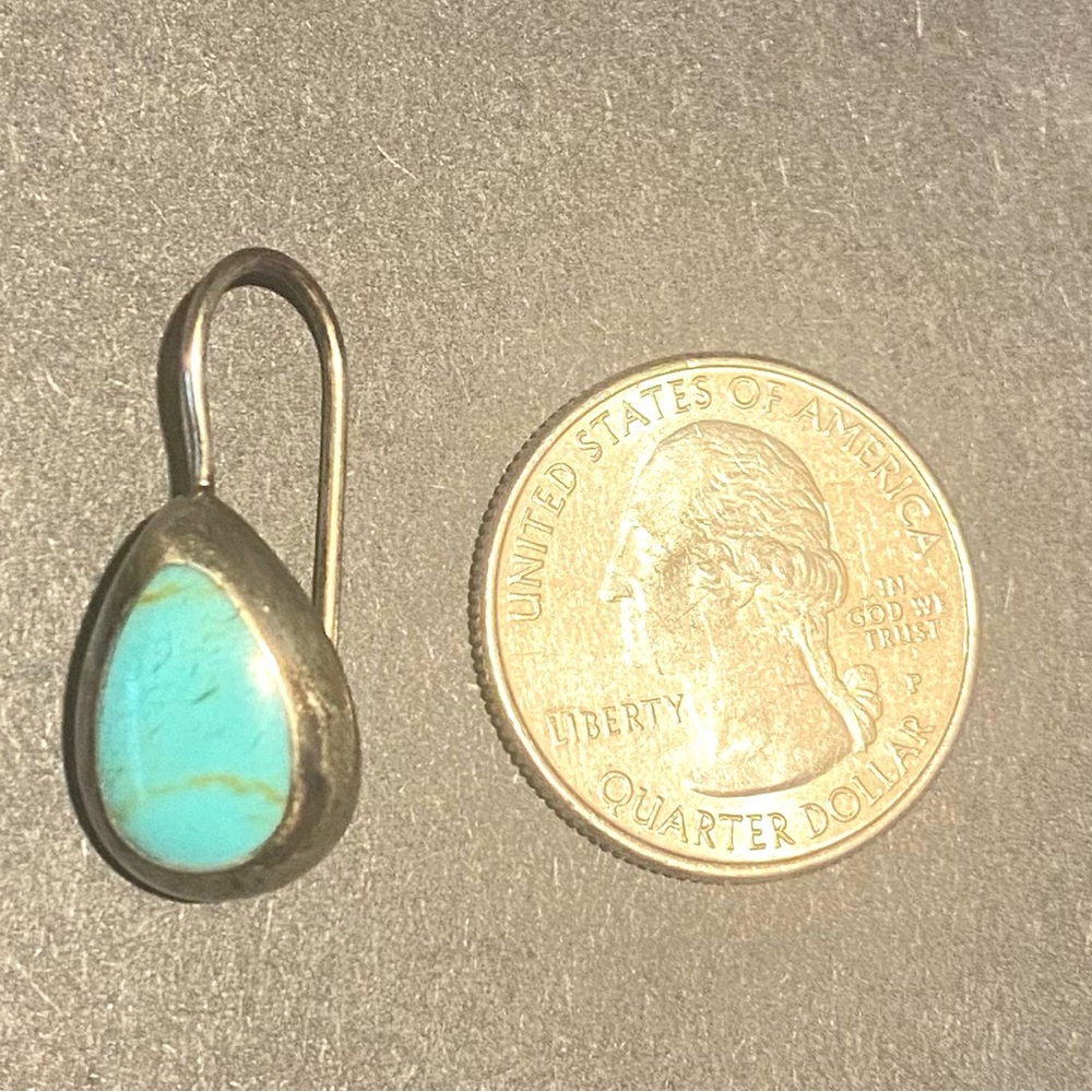 Teal Necklace and Earrings - Picture 5 of 5